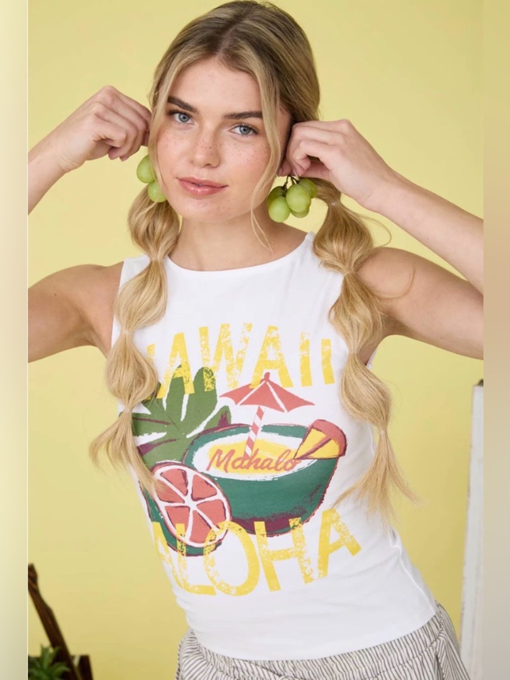 New J.O.A. Tank Top with Tropical Hawaii Aloha Graphic